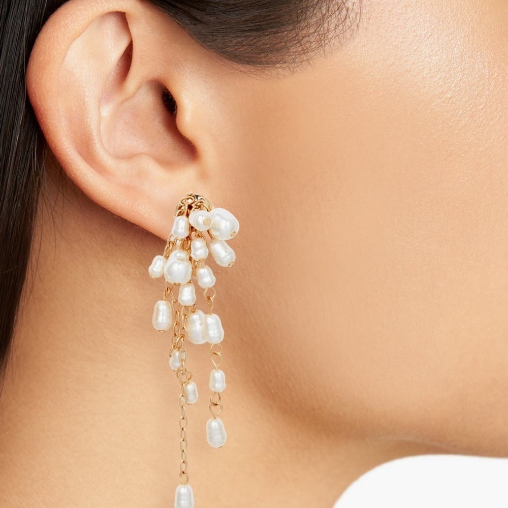 Nordstrom Gold and Pearl Dangle Earrings - Picture 2 of 4